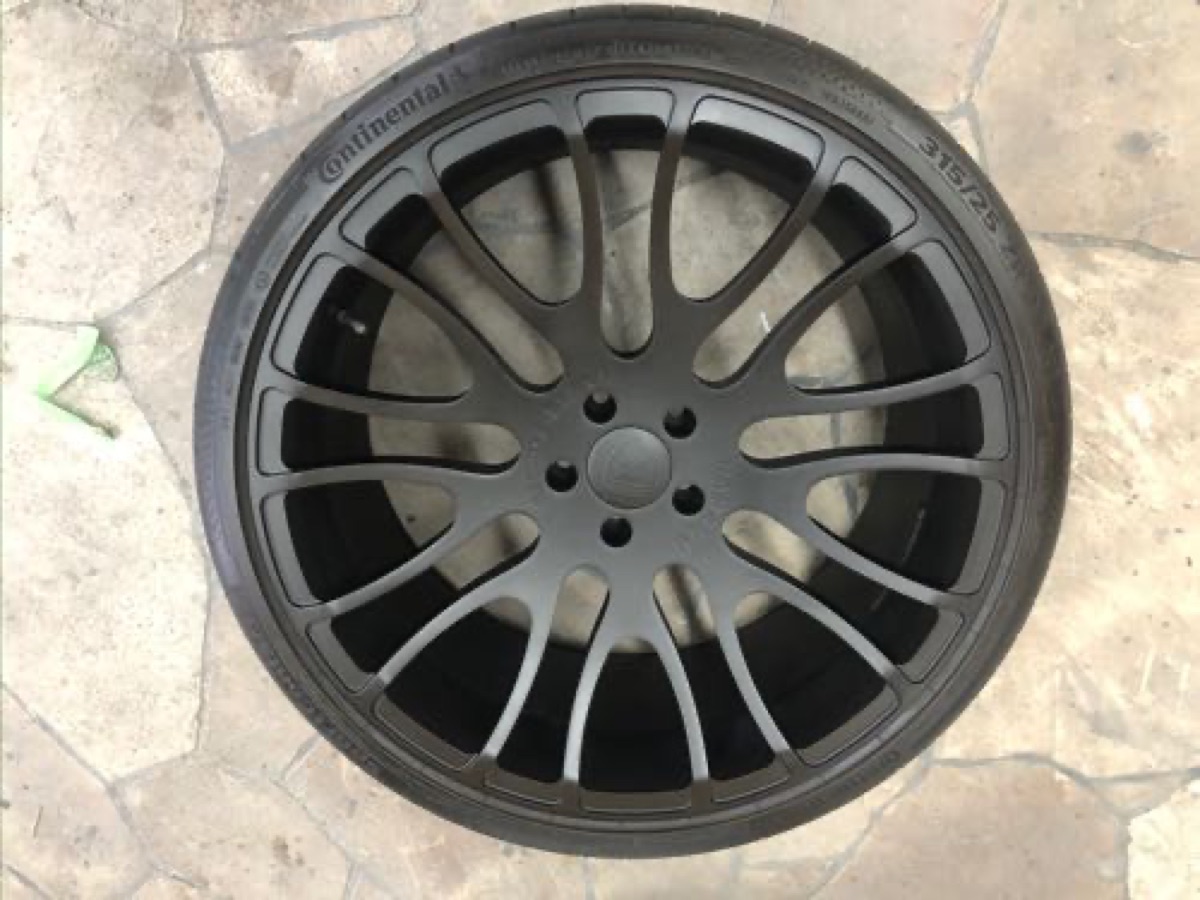 ホイール修理 ハーマンホイールカラーチェンジ 施工写真 3