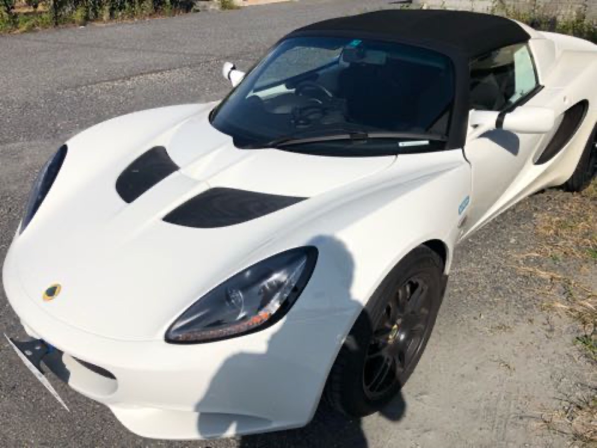 ロータス lotus マットブラック ホイールガリ傷修理 施工写真 3